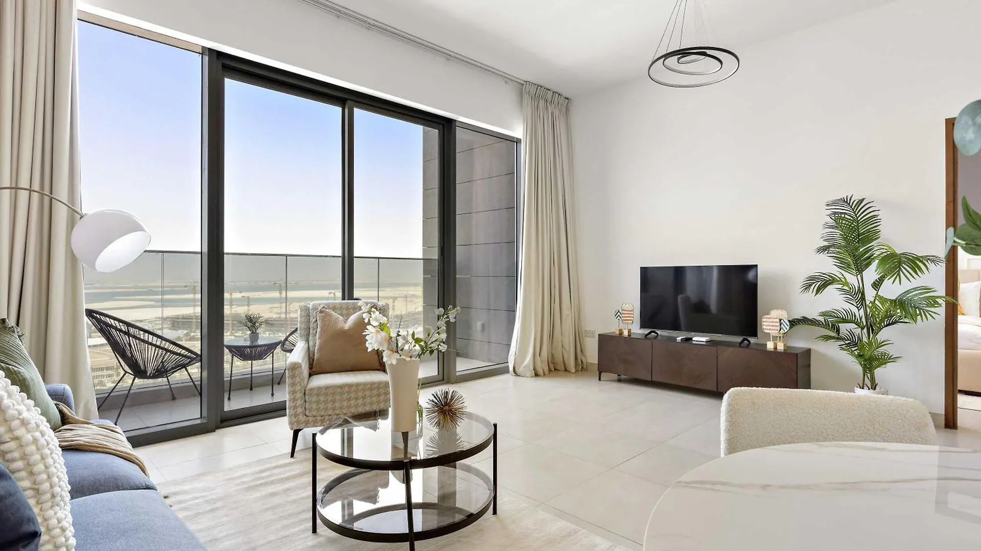 Silkhaus Modern 1Bdr Stay At Najmat In Reem Island Abu Dabi